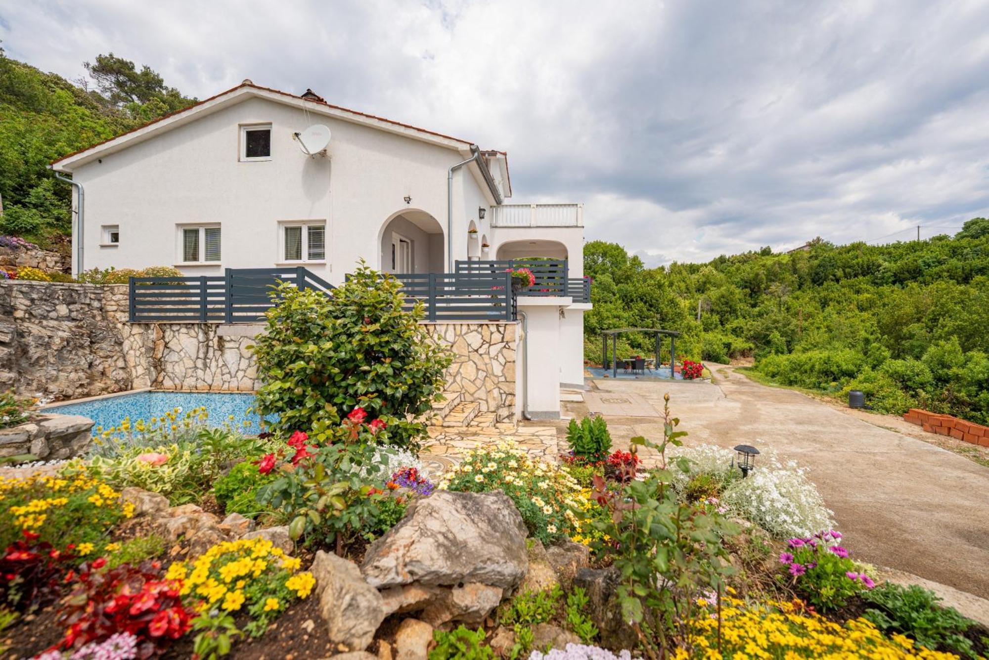 Villa Paradiso In Plomin - Istrien Exterior foto